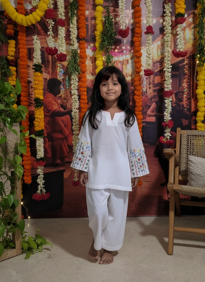 White cotton mul mul kurta for Girl
